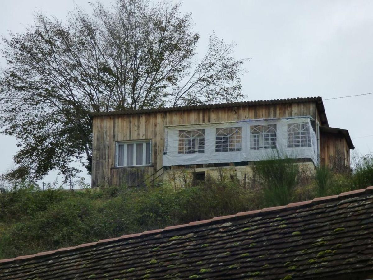 Villa Chalet De L'Auvezere Savignac-Lédrier Exterior foto